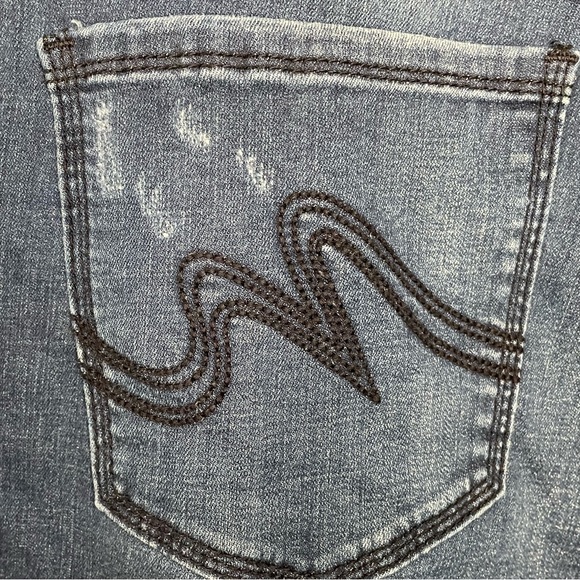 Melissa McCarthy Seven7 Distressed Pencil Skinny Jeans - Picture 4 of 8